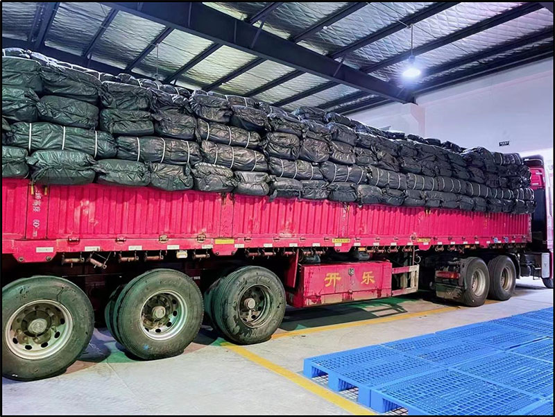 Packaging of hydraulic slurry pump - plywood case with foam padding for export shipping