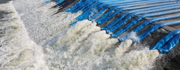 Emergency dewatering pump for river flood control and reservoir water diversion projects